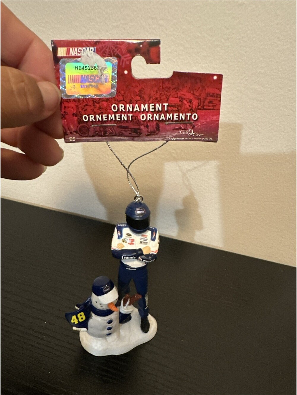 COLLECTIBLE NASCAR CHRISTMAS ORNAMENT #48 JIMMIE JOHNSON & SNOWMAN NEW WITH TAG